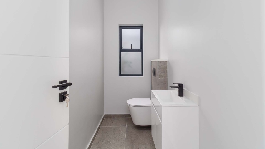 3 Bedroom Property for Sale in Sandown Western Cape